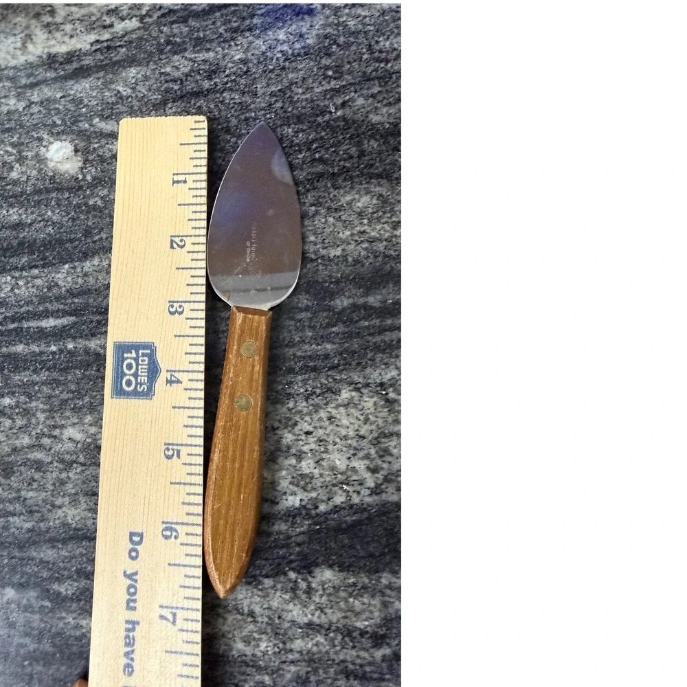 Hickory Farms of Ohio Cheese Knife Wood Handle Stainless Steel Spreader 7 Inch